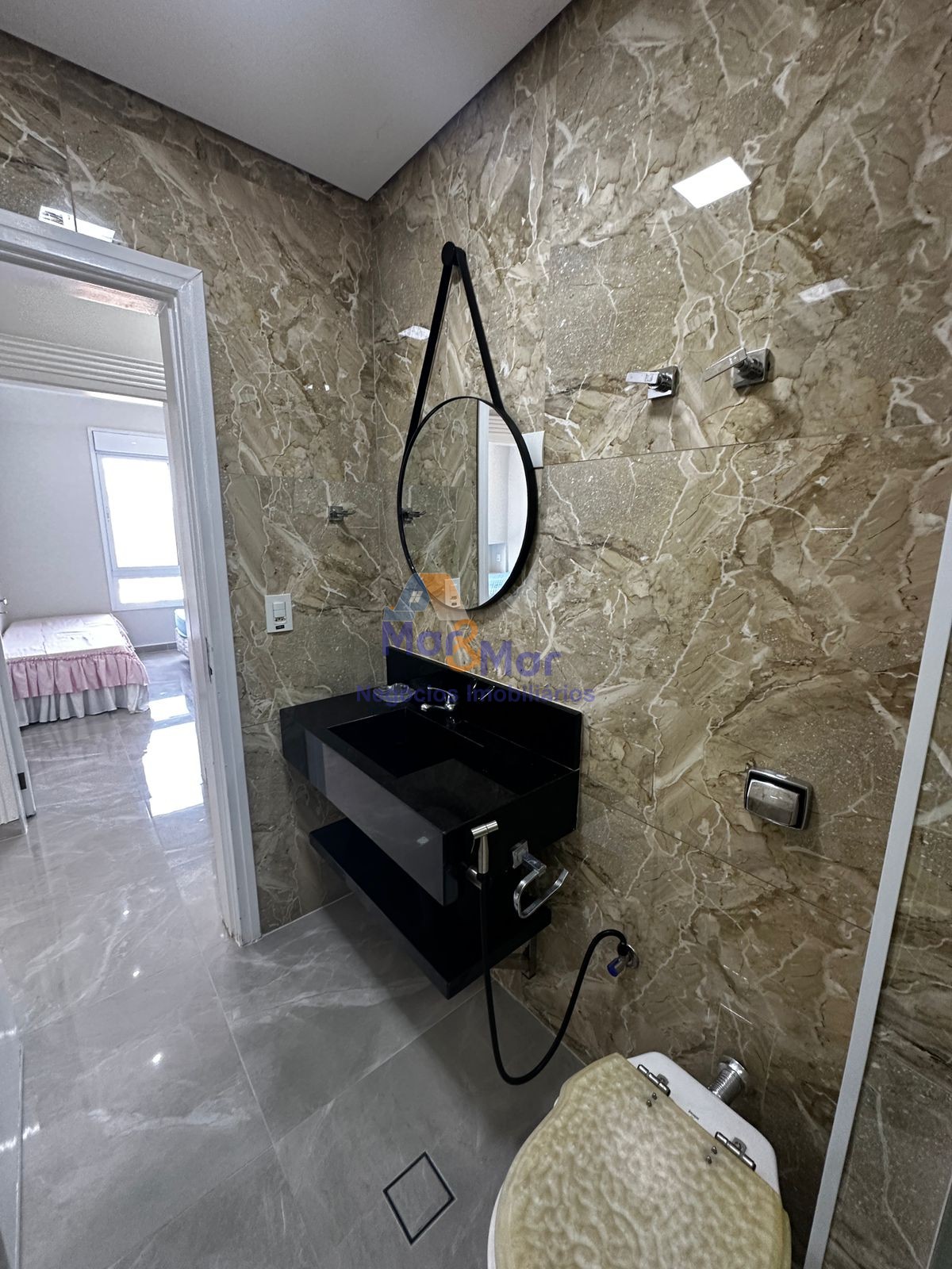 Apartamento Frente ao Mar-3-dormitorios-Pitangueiras