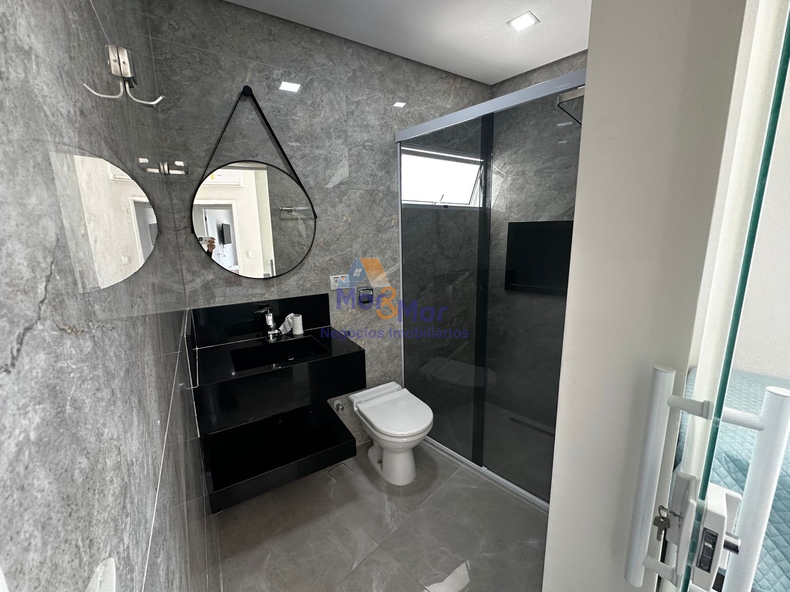 Apartamento Frente ao Mar-3-dormitorios-Pitangueiras