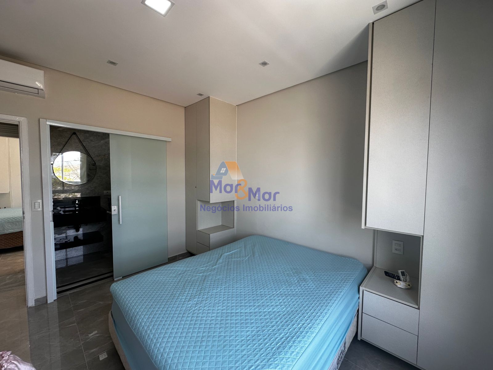 Apartamento Frente ao Mar-3-dormitorios-Pitangueiras