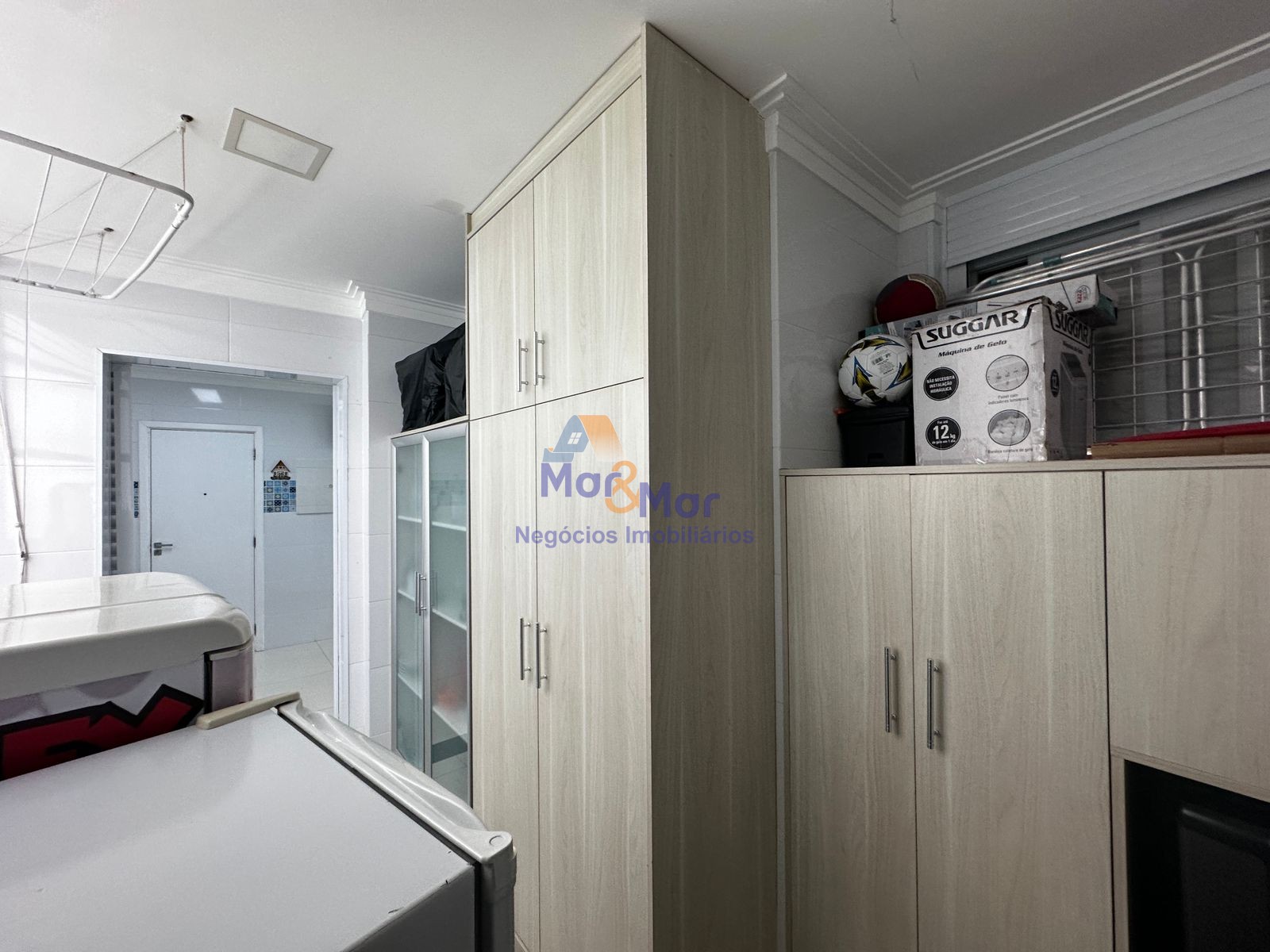 Apartamento Frente ao Mar nas Pitangueiras, Guarujá - SP