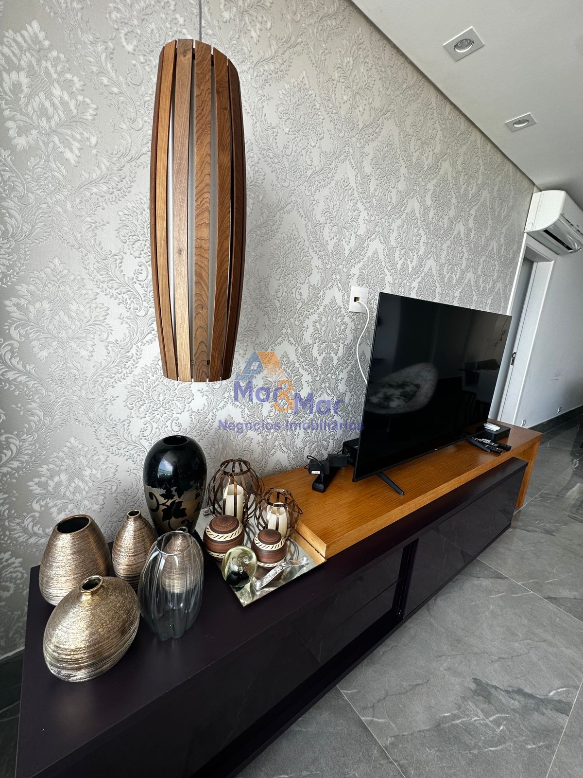 Apartamento Frente ao Mar nas Pitangueiras, Guarujá - SP