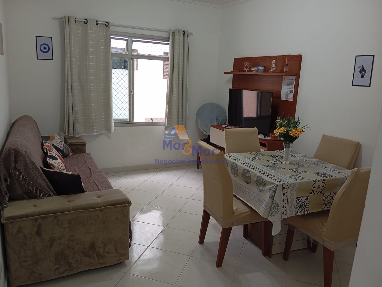 Apartamento na Praia das Astúrias, Guarujá - SP