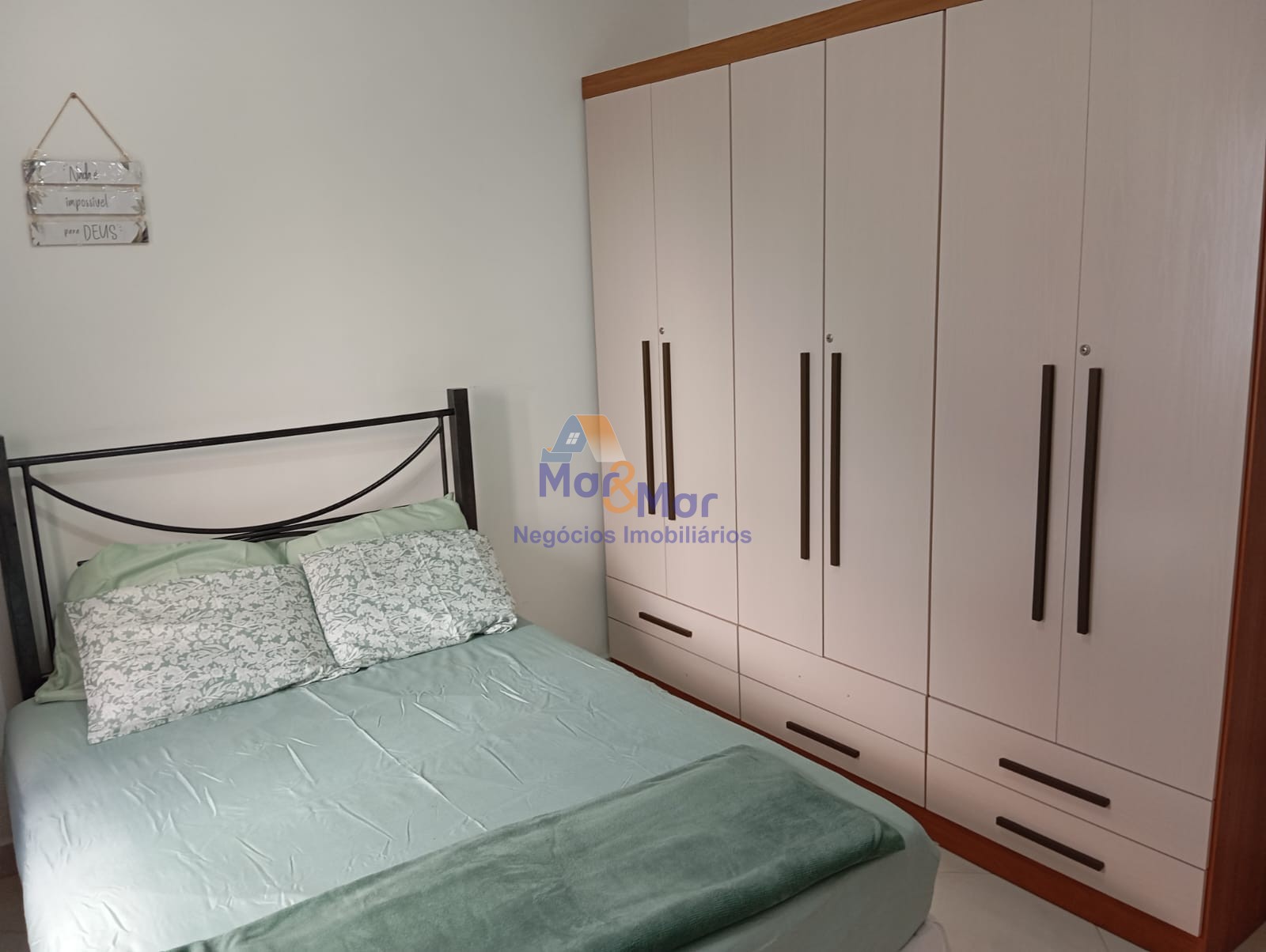 Apartamento na Praia das Astúrias, Guarujá - SP