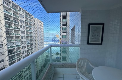 Apartamento na Praia das Pitangueiras, Guarujá - SP