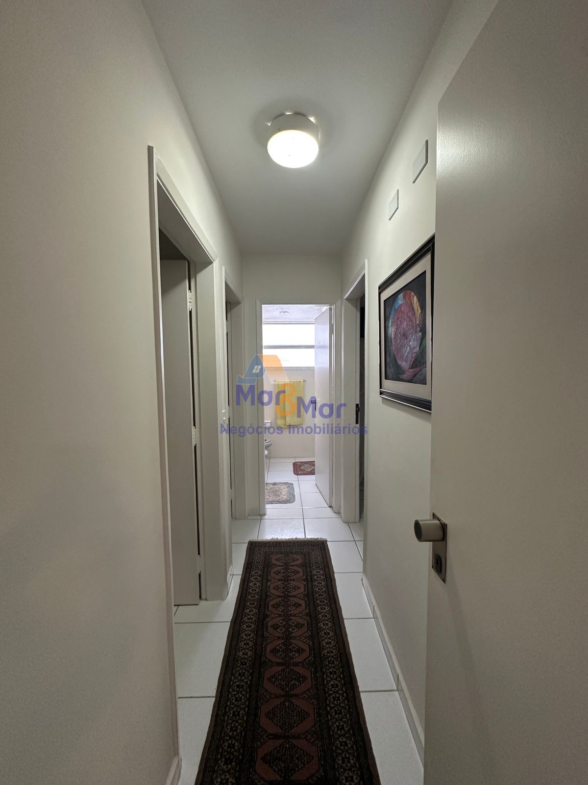 Apartamento na Praia das Pitangueiras, Guarujá - SP