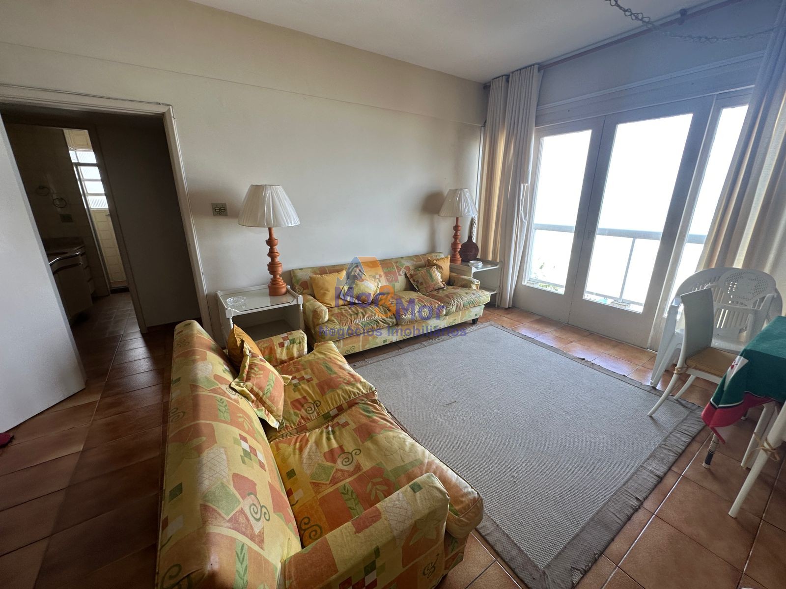 Apartamento Frente ao Mar nas Pitangueiras, Guarujá - SP