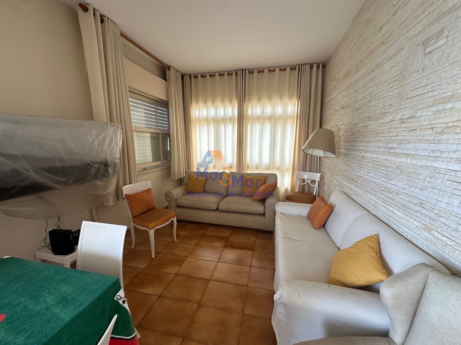 Apartamento Frente ao Mar nas Pitangueiras, Guarujá - SP