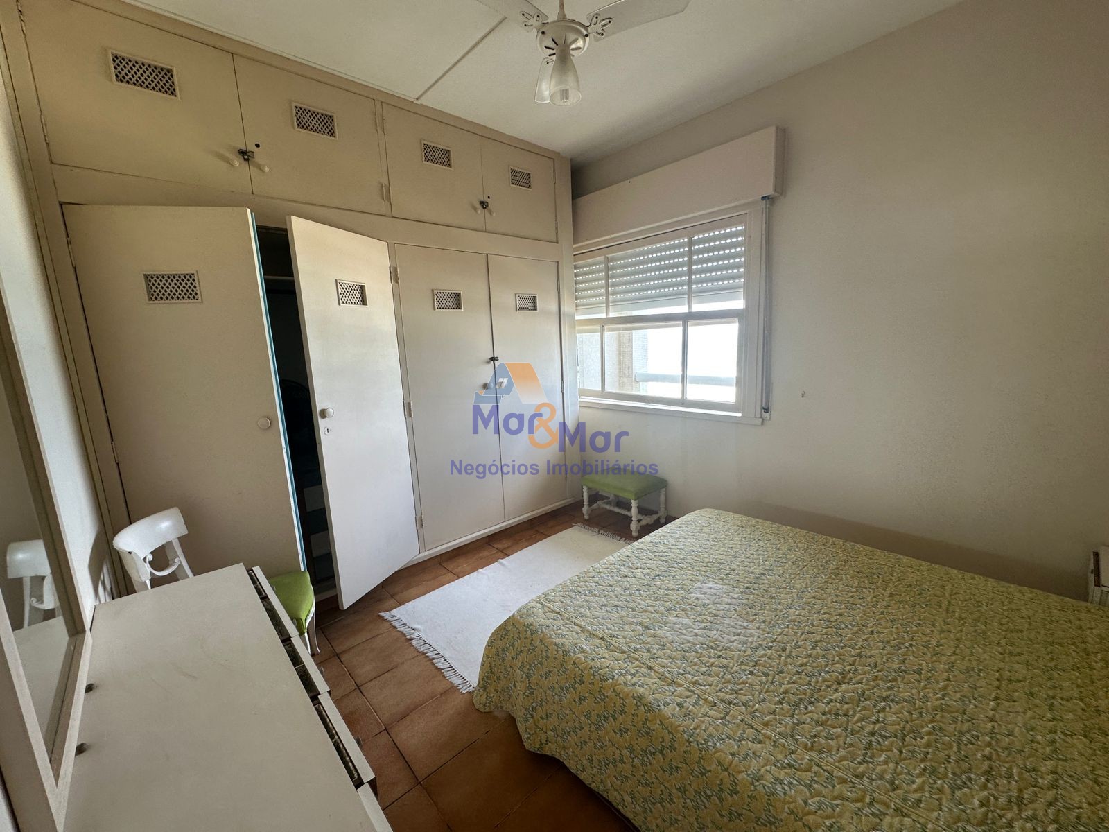 Apartamento Frente ao Mar nas Pitangueiras, Guarujá - SP