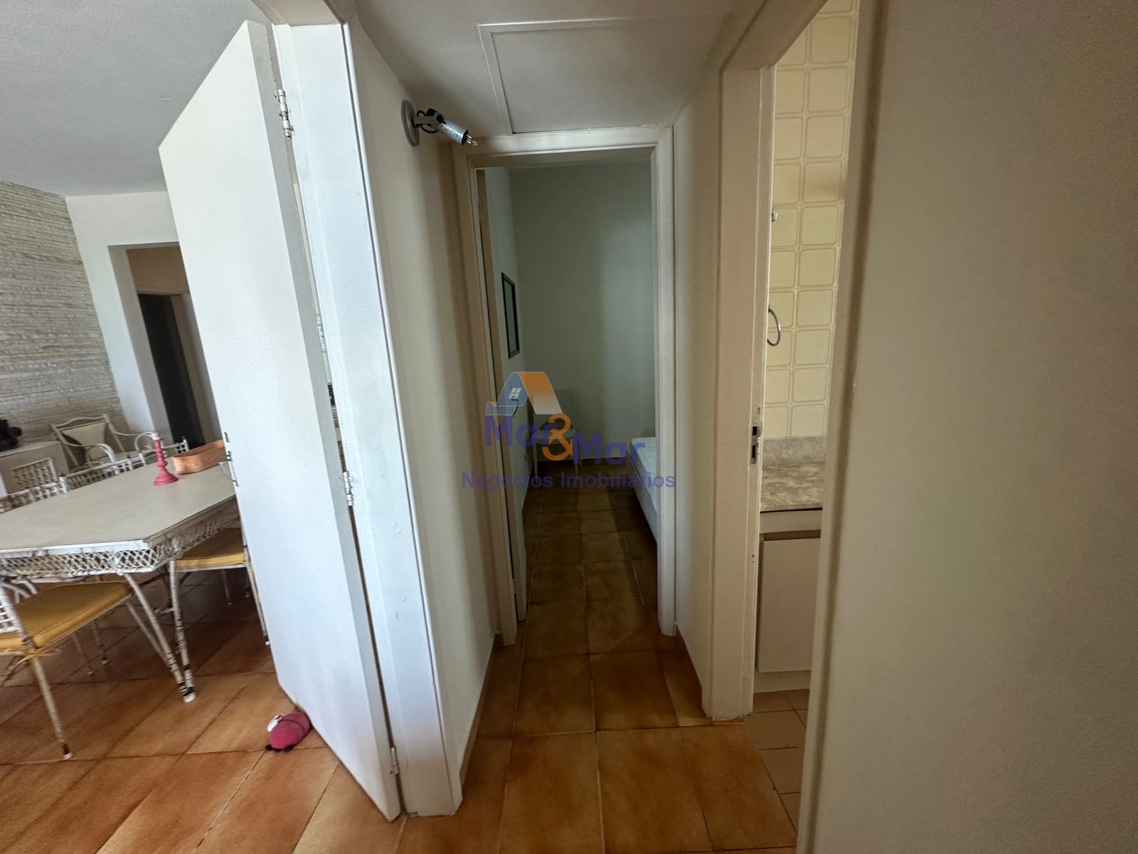 Apartamento Frente ao Mar nas Pitangueiras, Guarujá - SP