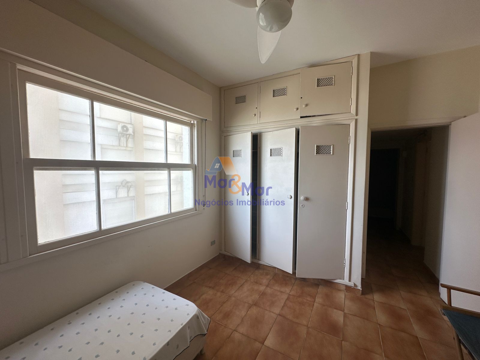 Apartamento Frente ao Mar nas Pitangueiras, Guarujá - SP