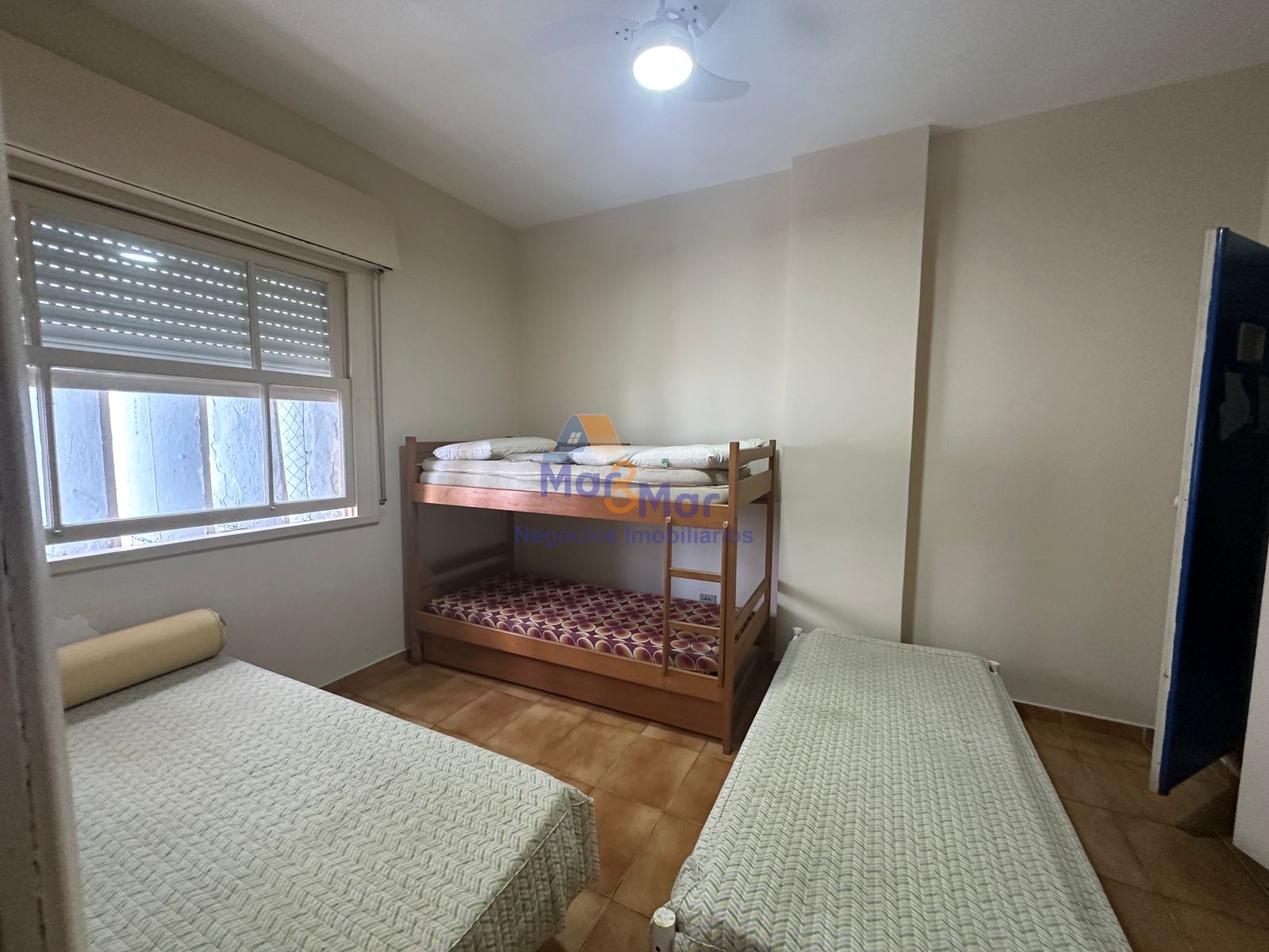 Apartamento Frente ao Mar nas Pitangueiras, Guarujá - SP