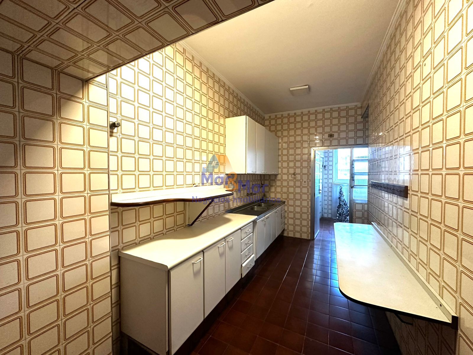 Apartamento Frente ao Mar nas Pitangueiras, Guarujá - SP