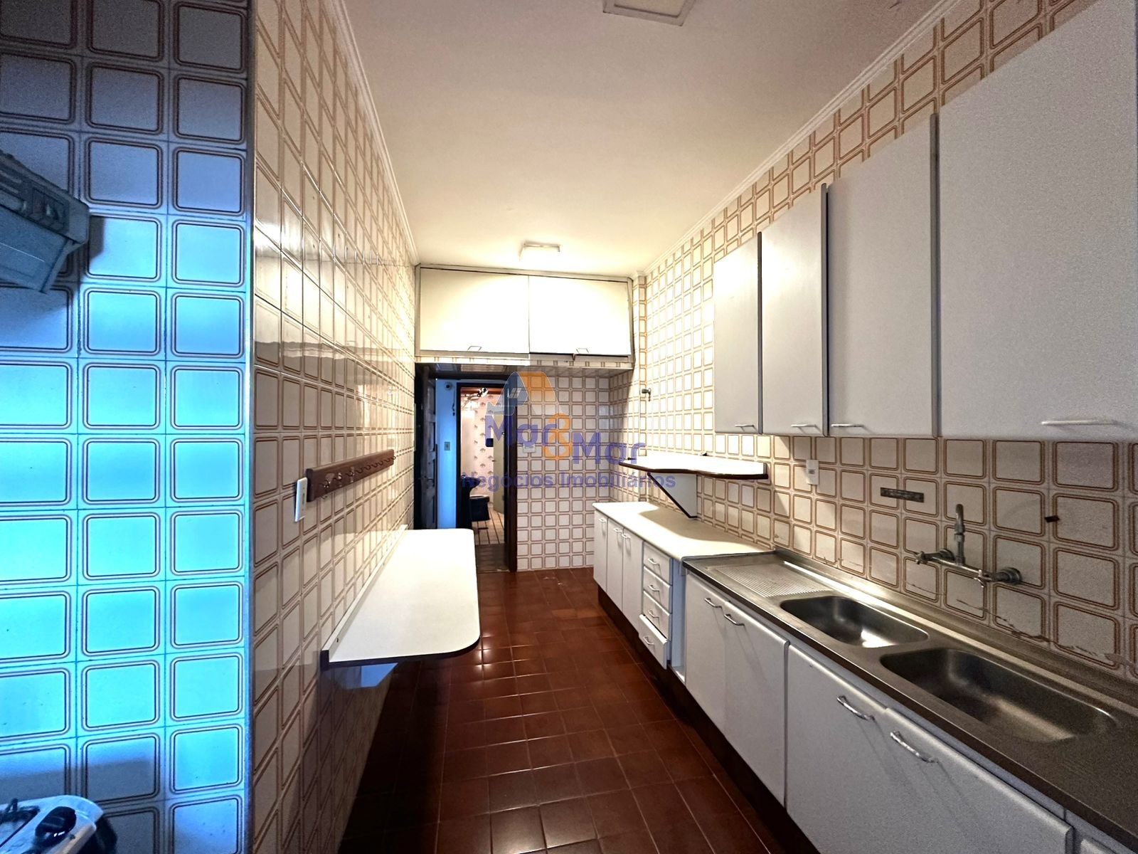 Apartamento Frente ao Mar nas Pitangueiras, Guarujá - SP