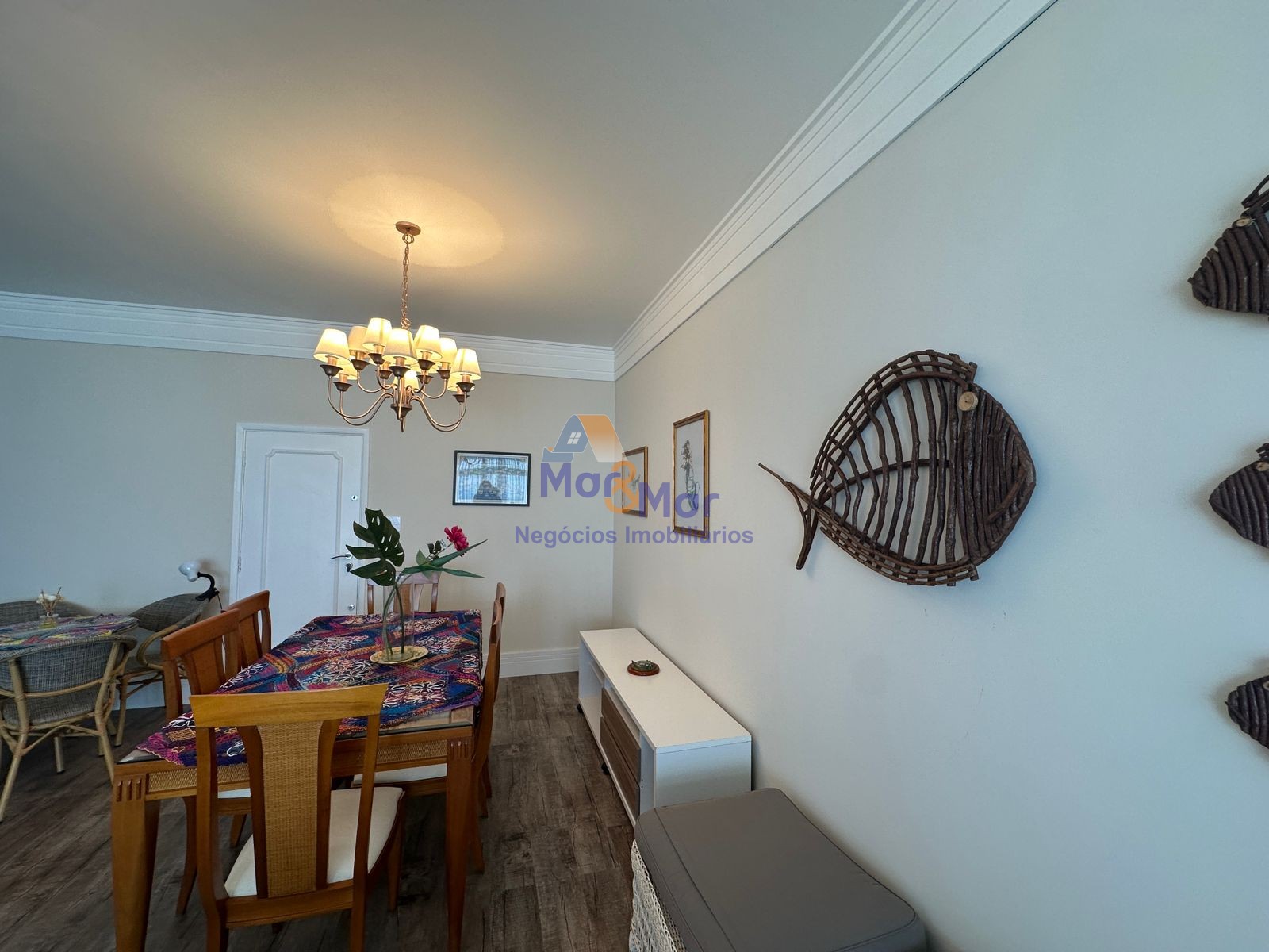 Apartamento Frente ao Mar nas Pitangueiras, Guarujá - SP