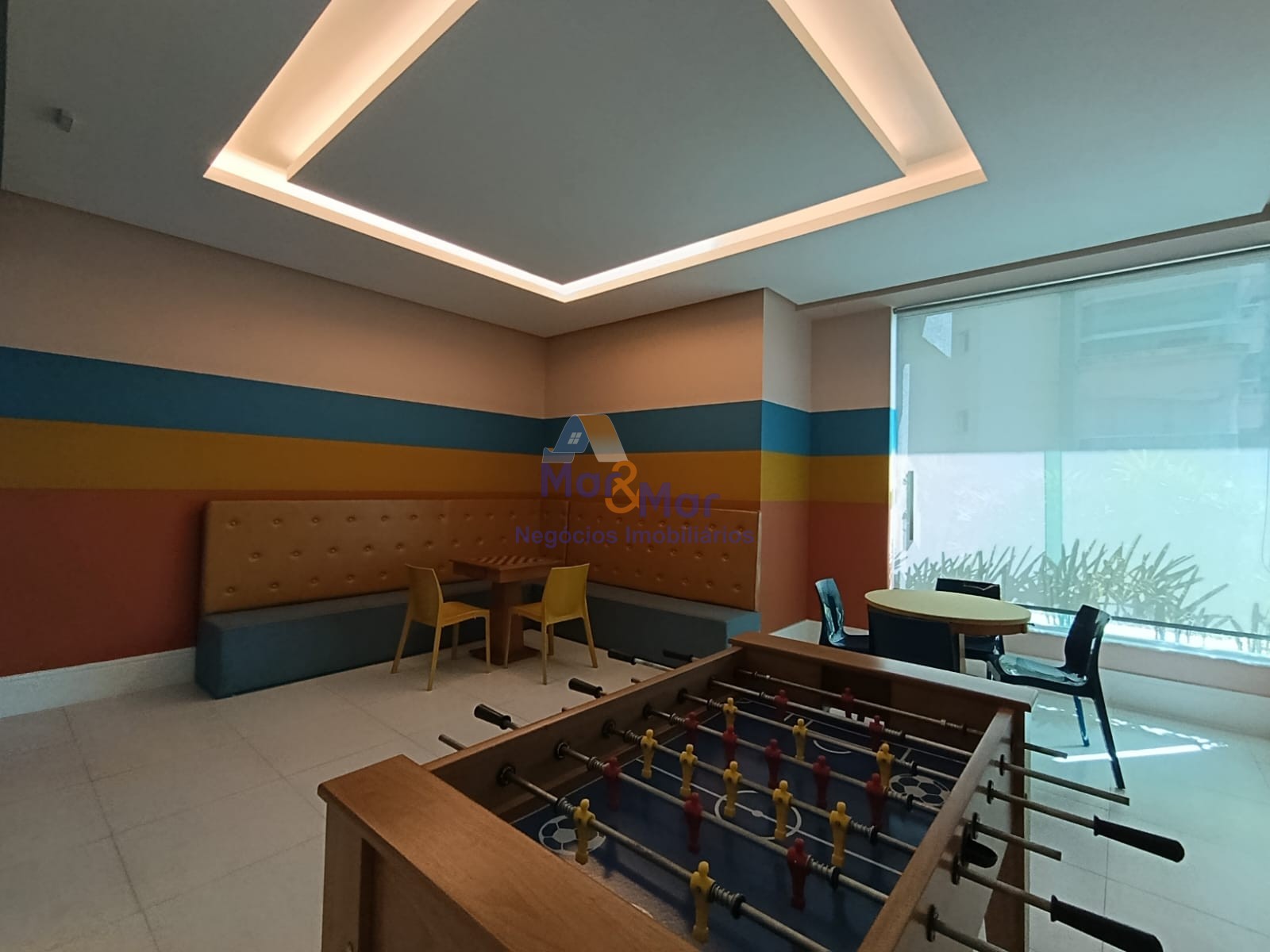 Apartamento na Praia da Enseada, Guarujá - SP