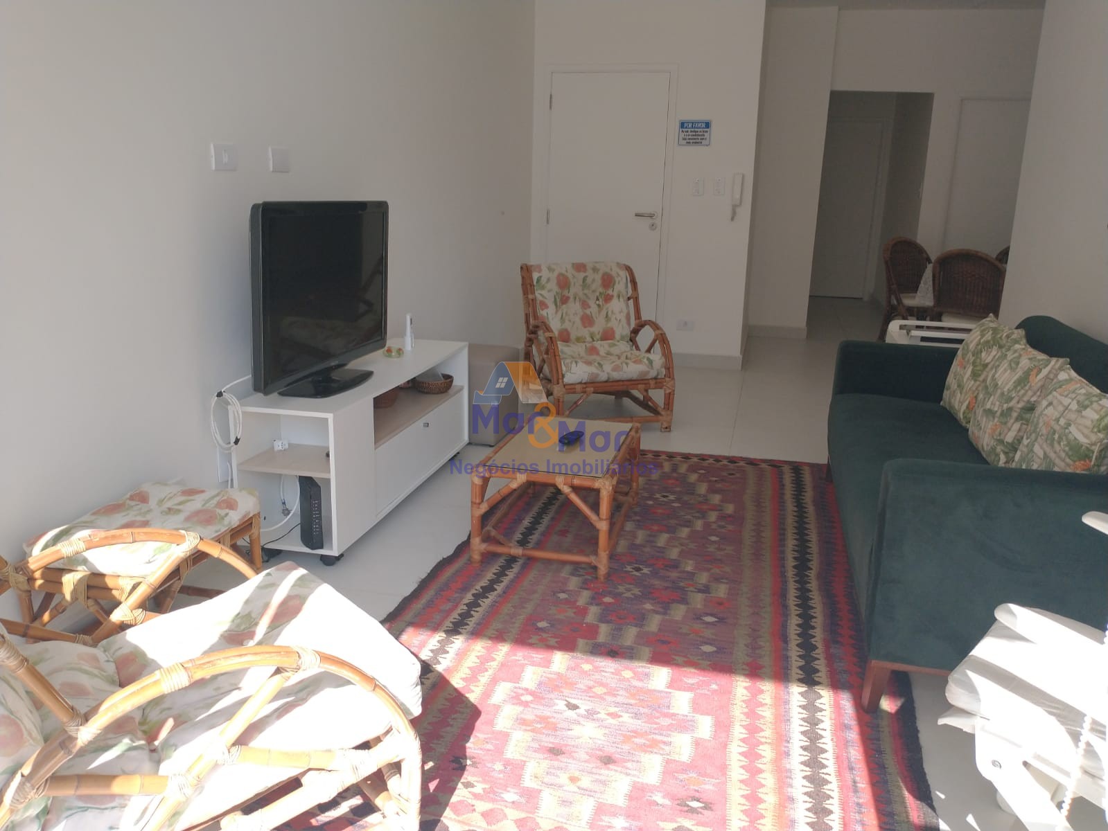 Apartamento Frente ao Mar nas Pitangueiras, Guarujá - SP