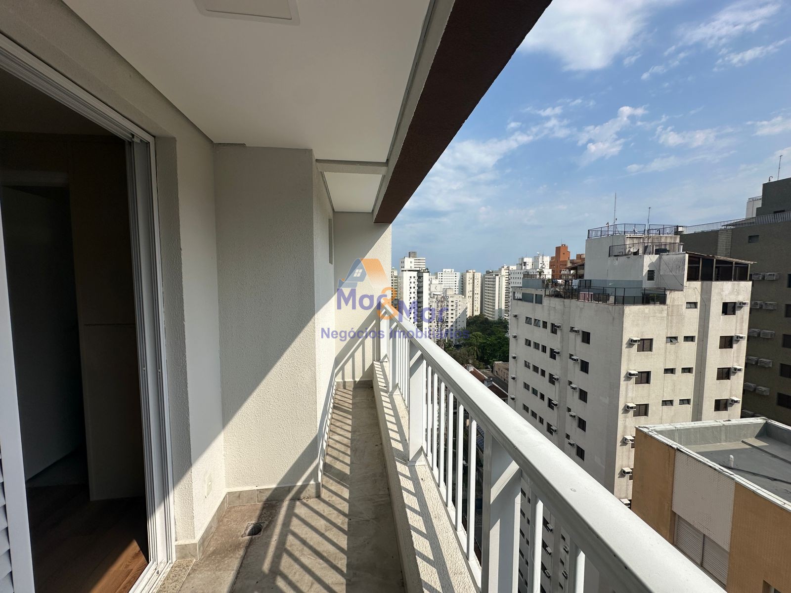 Cobertura na Praia das Pitangueiras, Guarujá - SP