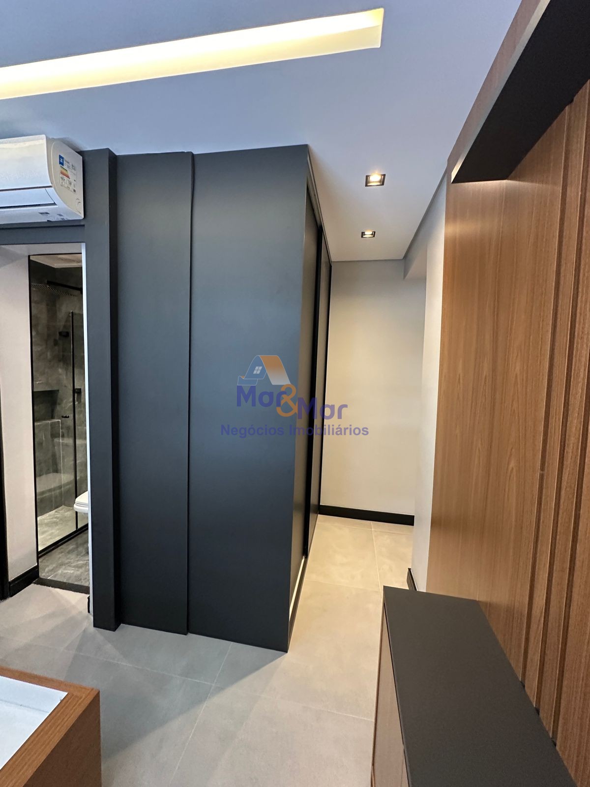 Apartamento na Praia das Astúrias, Guarujá - SP