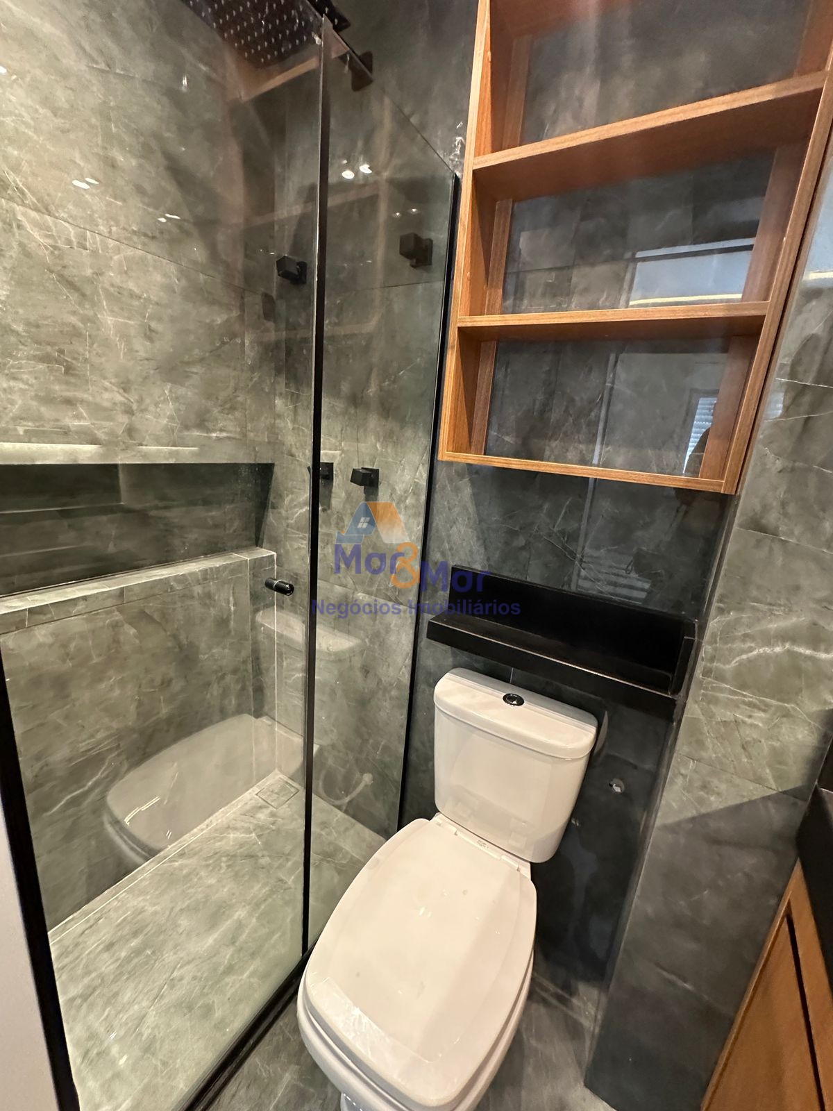 Apartamento na Praia das Astúrias, Guarujá - SP