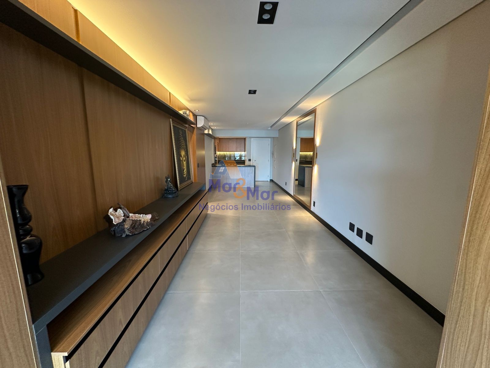 Apartamento na Praia das Astúrias, Guarujá - SP