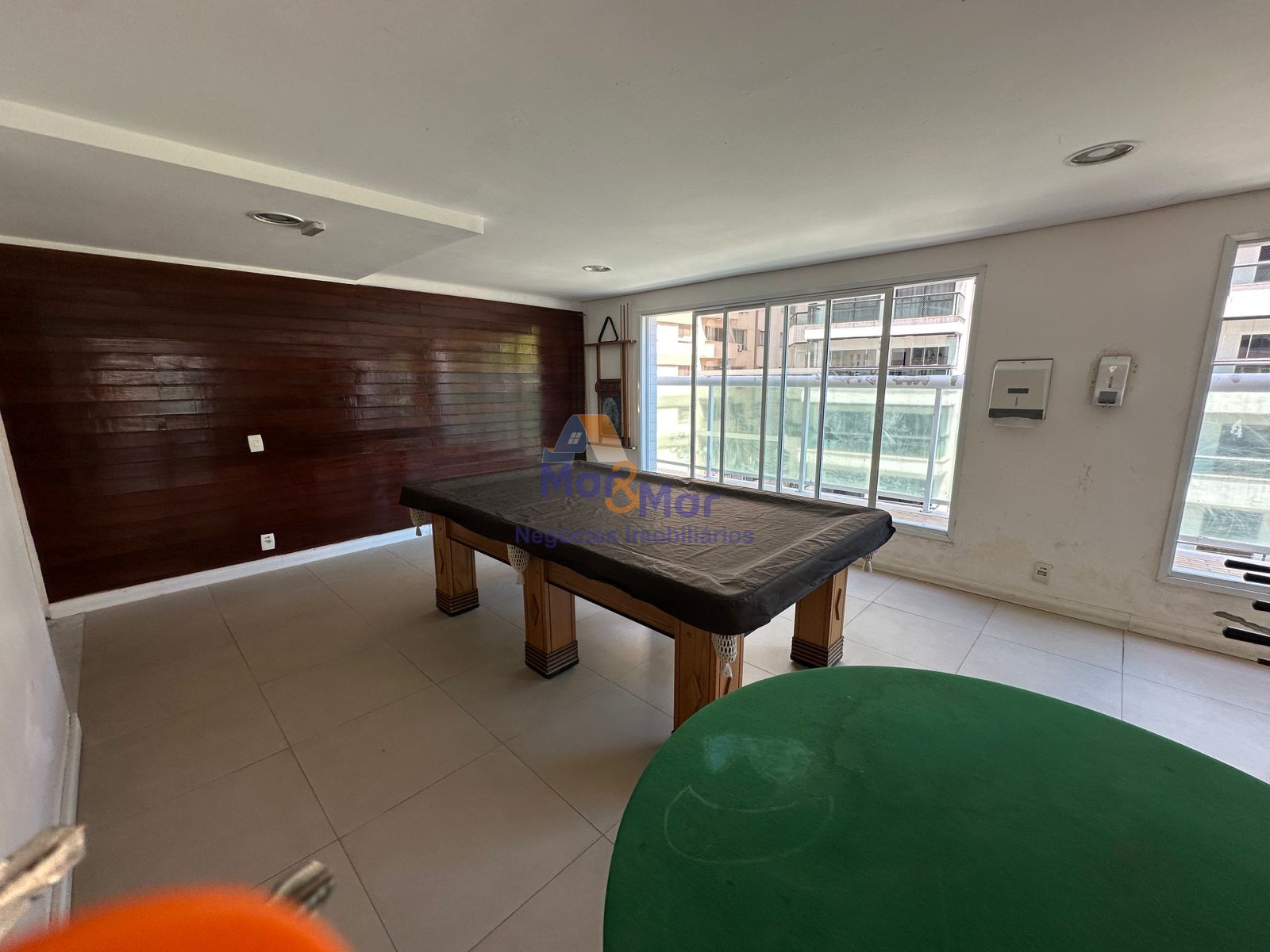 Apartamento na Praia das Astúrias, Guarujá - SP