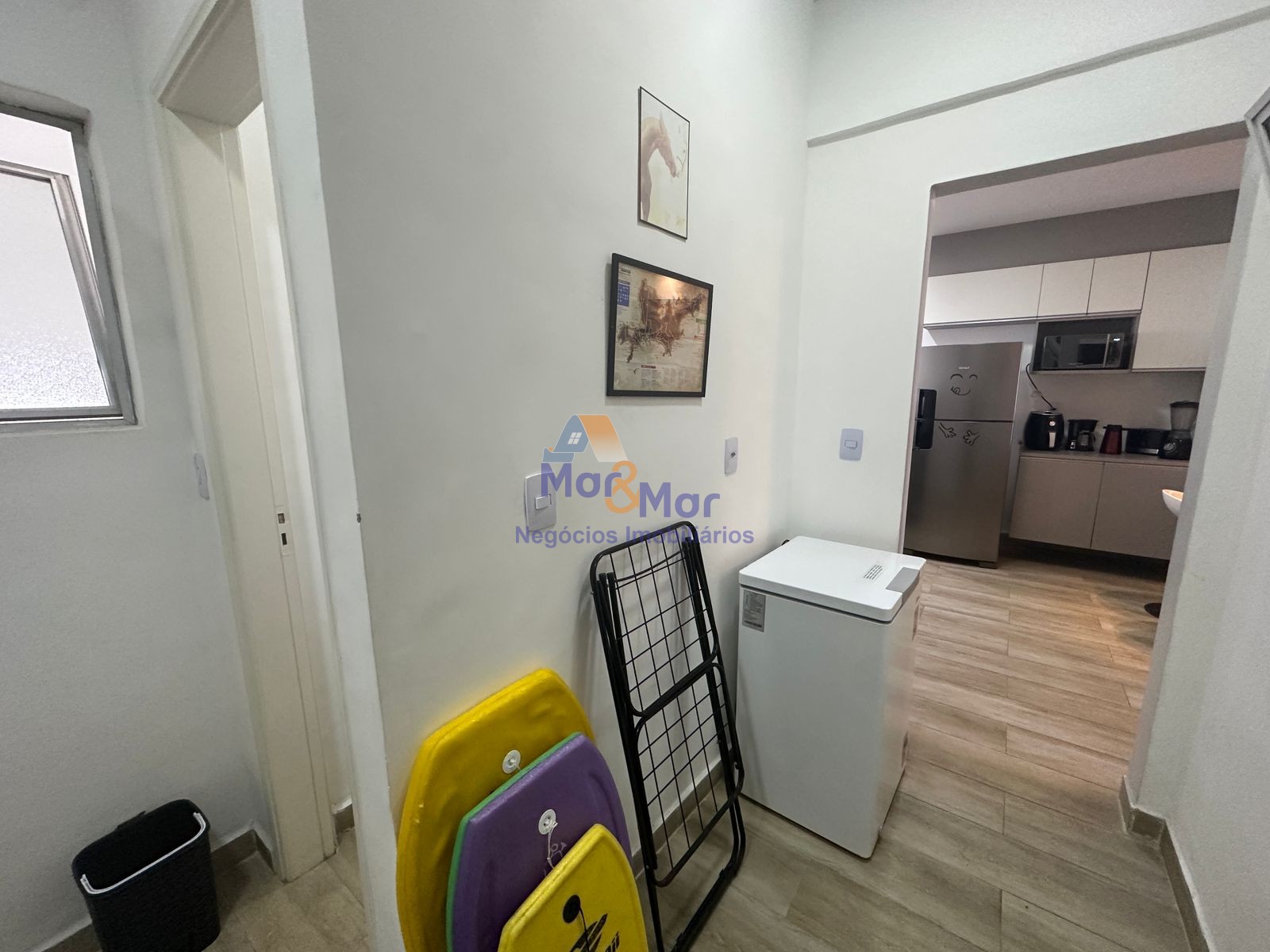 Apartamento na Praia das Pitangueiras, Guarujá - SP