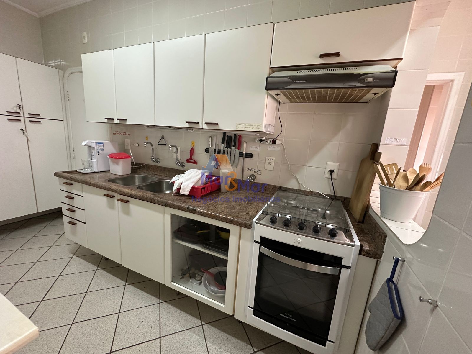 Apartamento-3-dormitorios-Pitangueiras