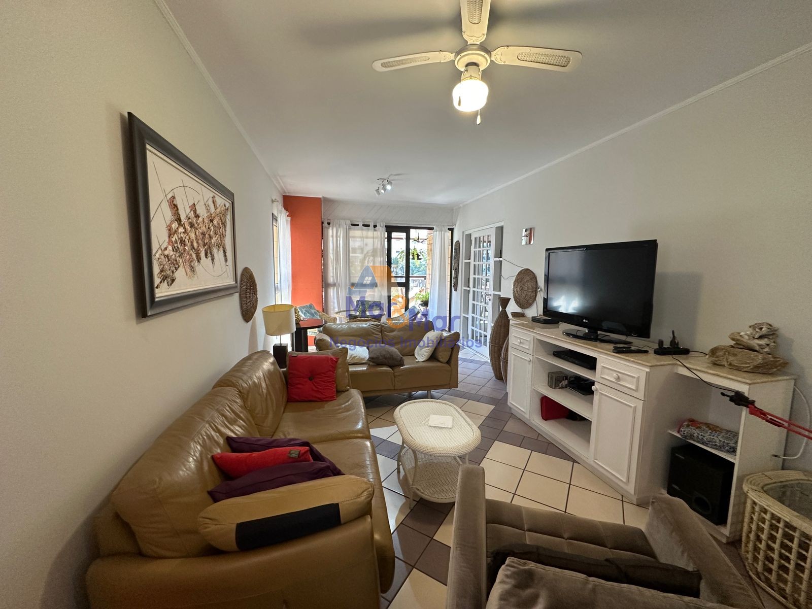 Apartamento-3-dormitorios-Pitangueiras