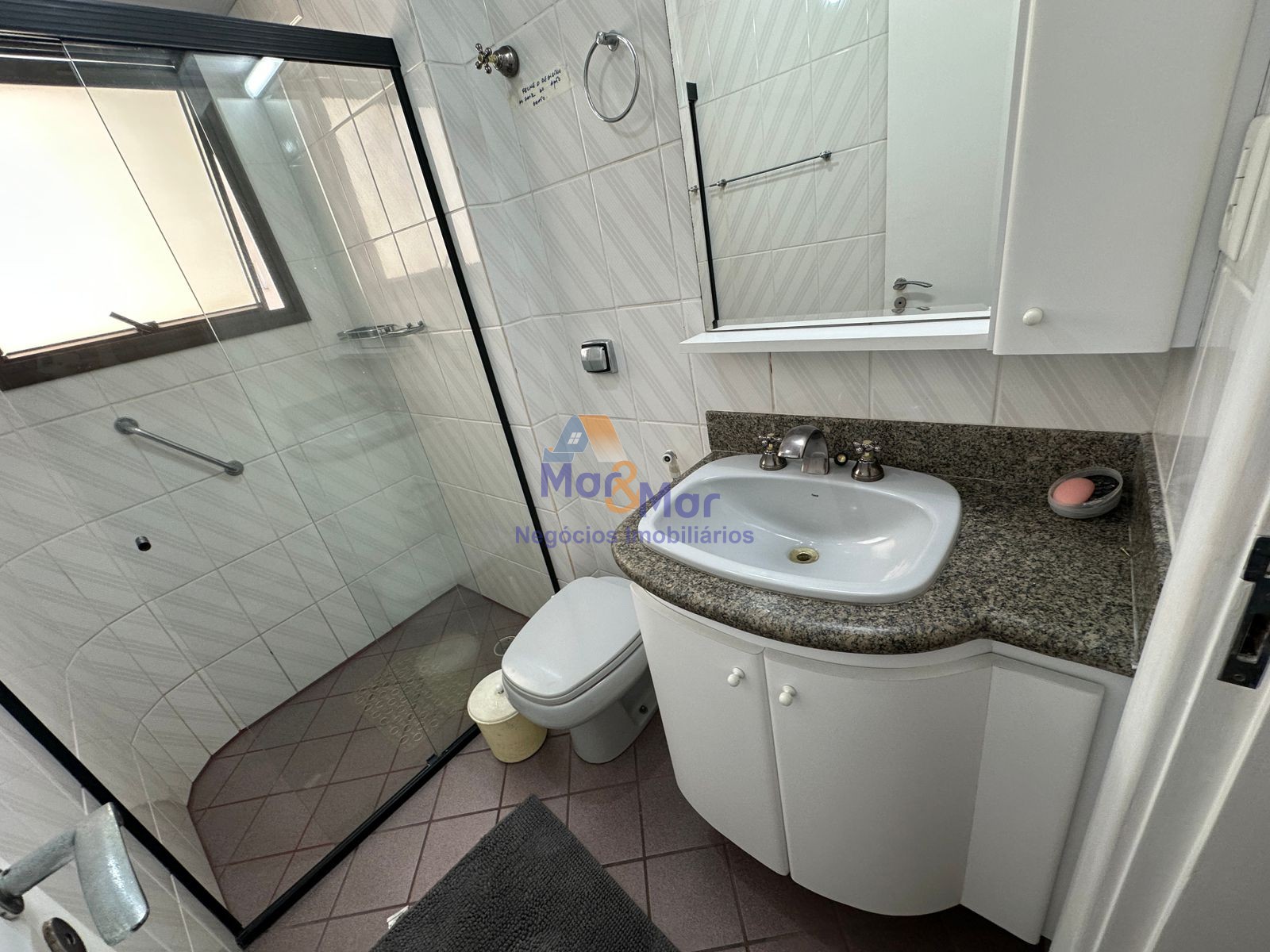Apartamento-3-dormitorios-Pitangueiras