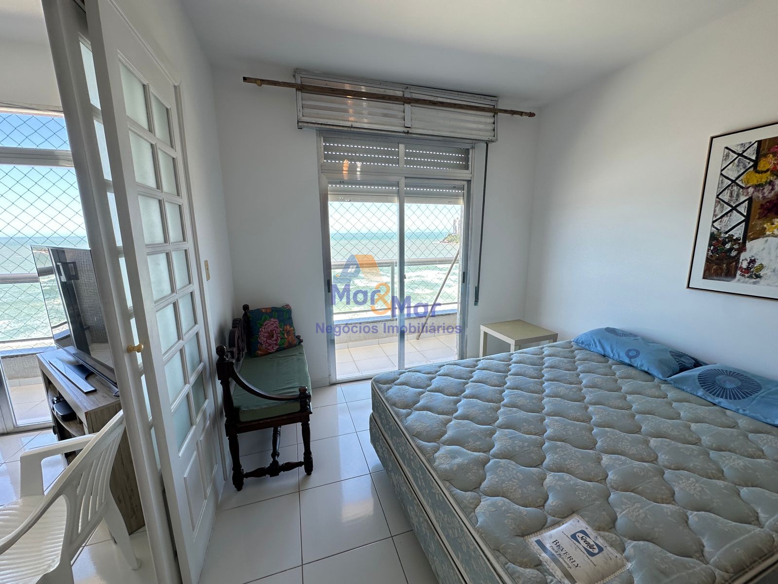Apartamento Frente ao Mar-3-dormitorios-Pitangueiras