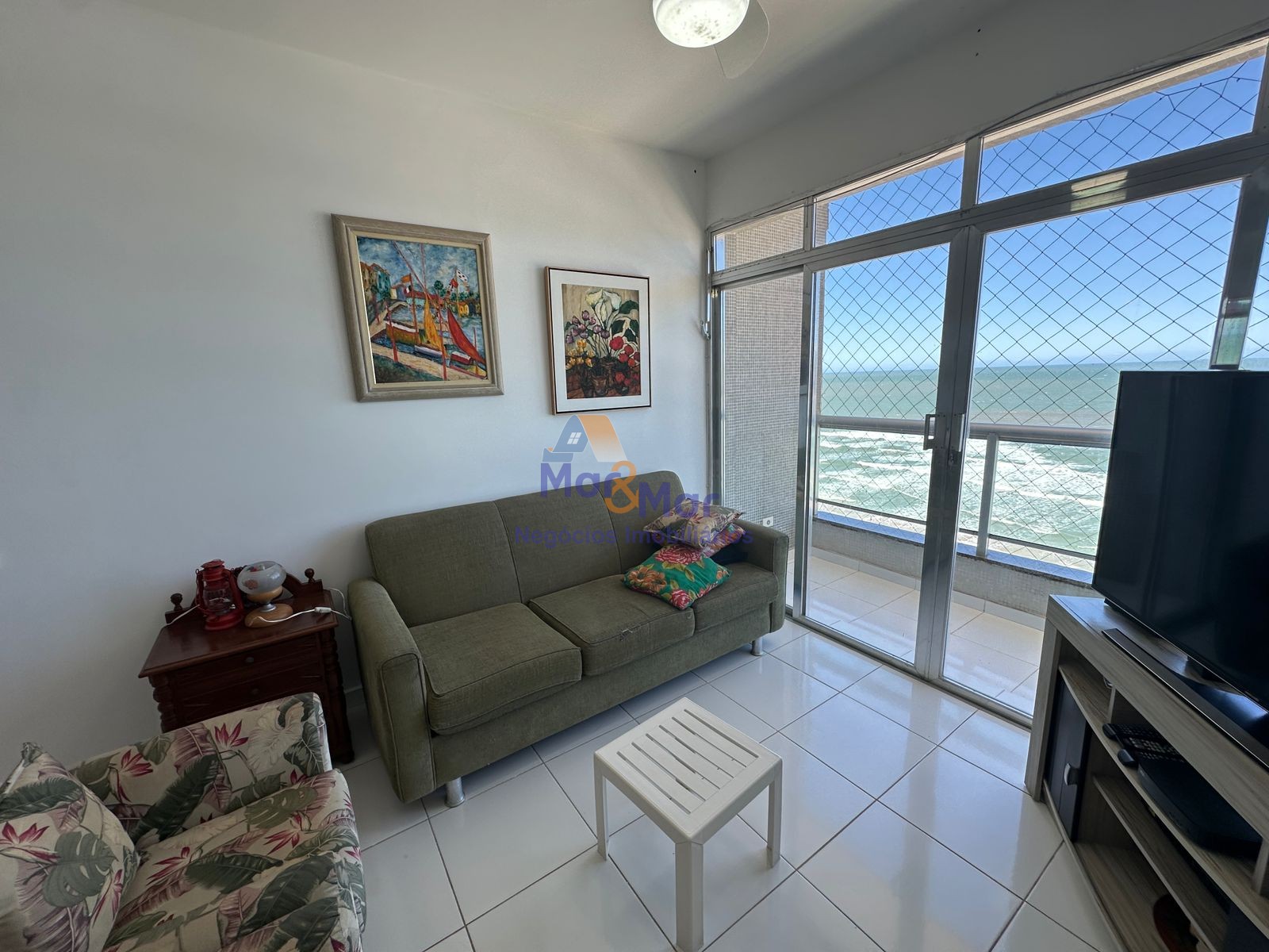 Apartamento Frente ao Mar-3-dormitorios-Pitangueiras