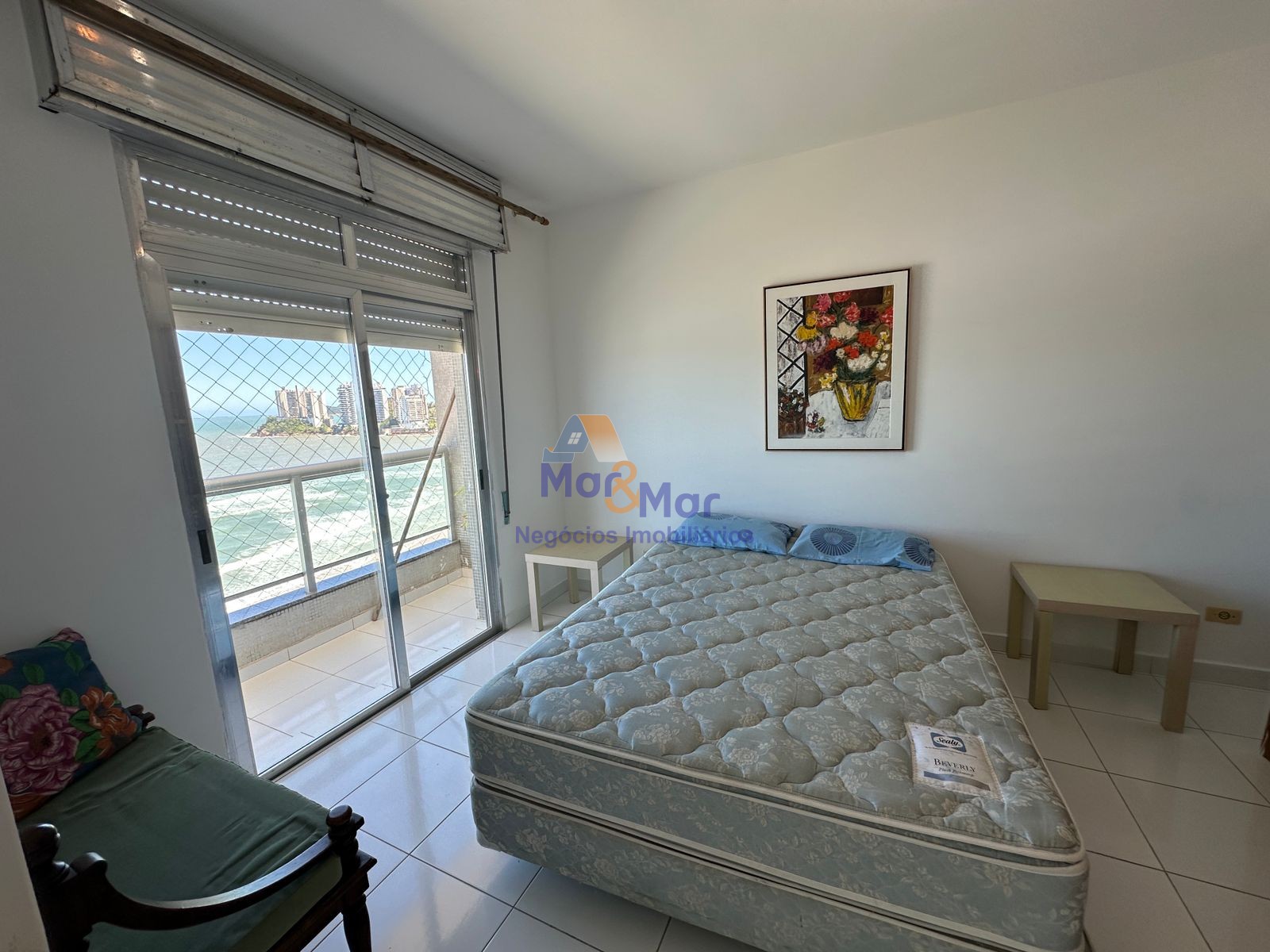 Apartamento Frente ao Mar-3-dormitorios-Pitangueiras