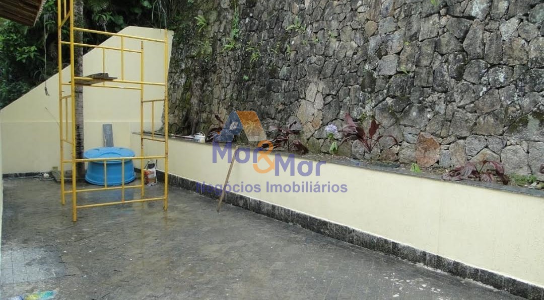 Casa em Condomínio na Praia da Enseada, Guarujá - SP