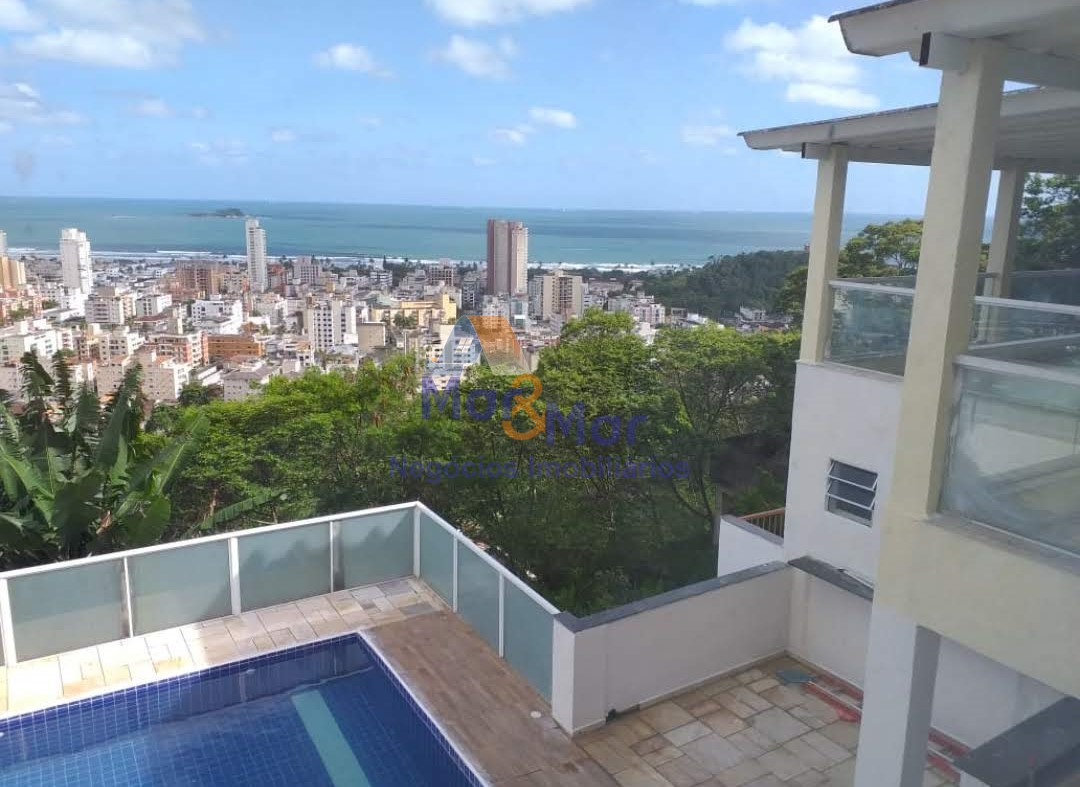 Casa em Condomínio na Praia da Enseada, Guarujá - SP