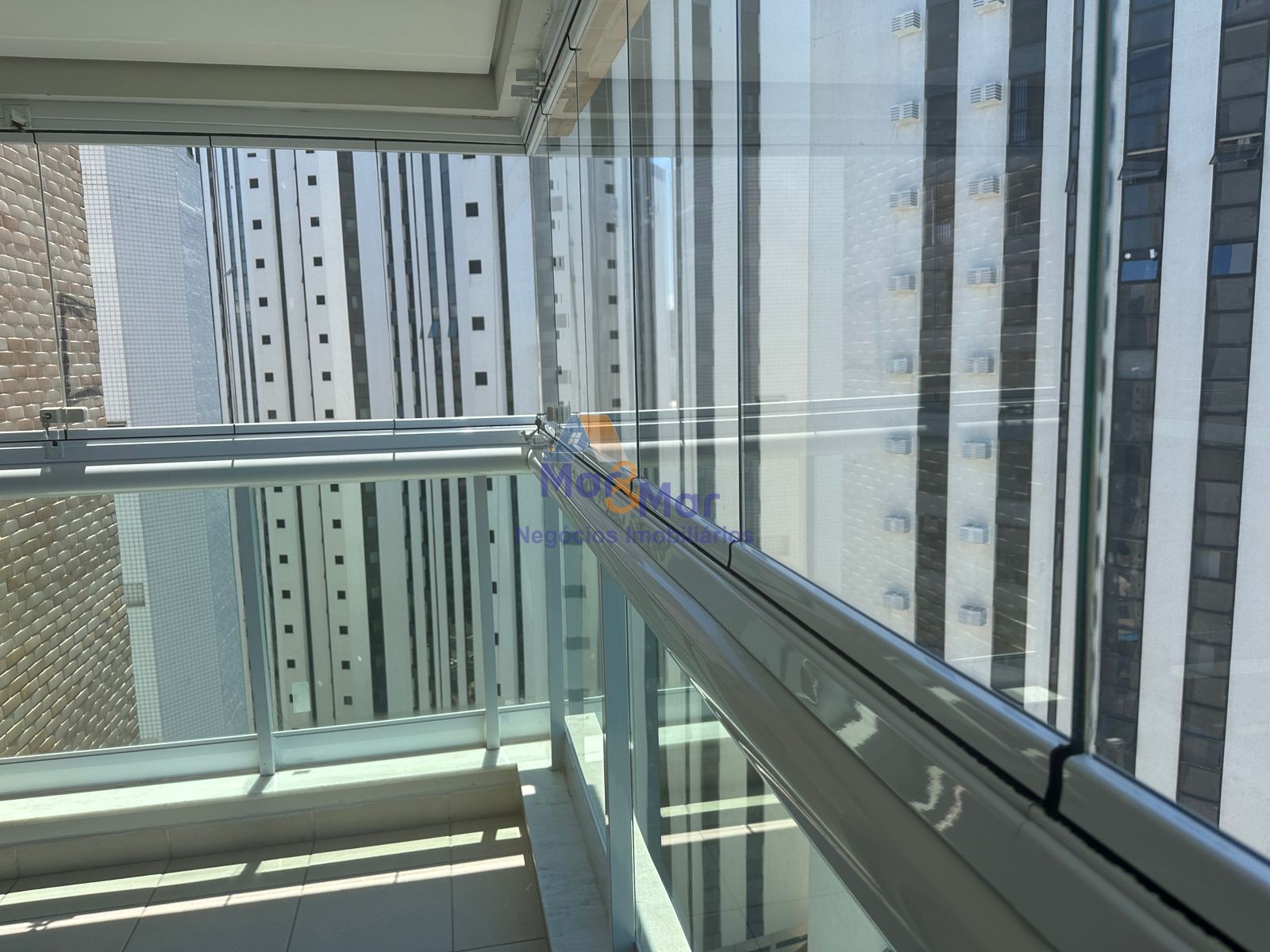 Apartamento na Praia das Astúrias, Guarujá - SP