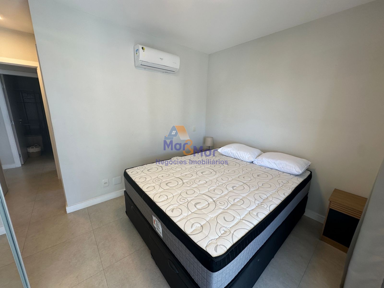 Apartamento na Praia das Astúrias, Guarujá - SP