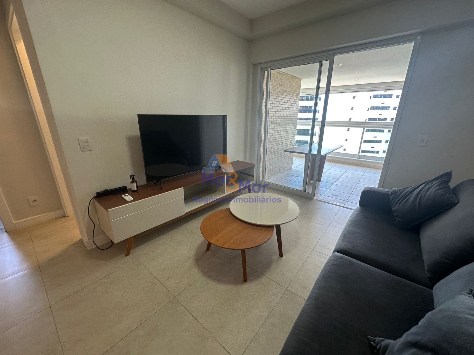 Apartamento na Praia das Astúrias, Guarujá - SP
