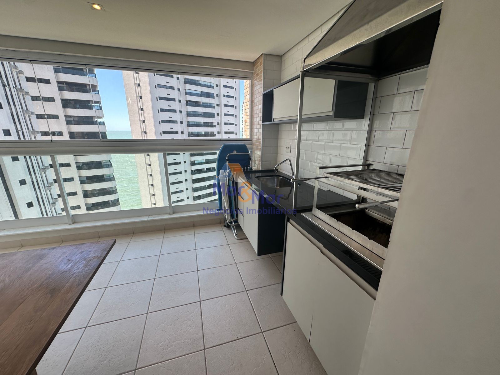 Apartamento na Praia das Astúrias, Guarujá - SP