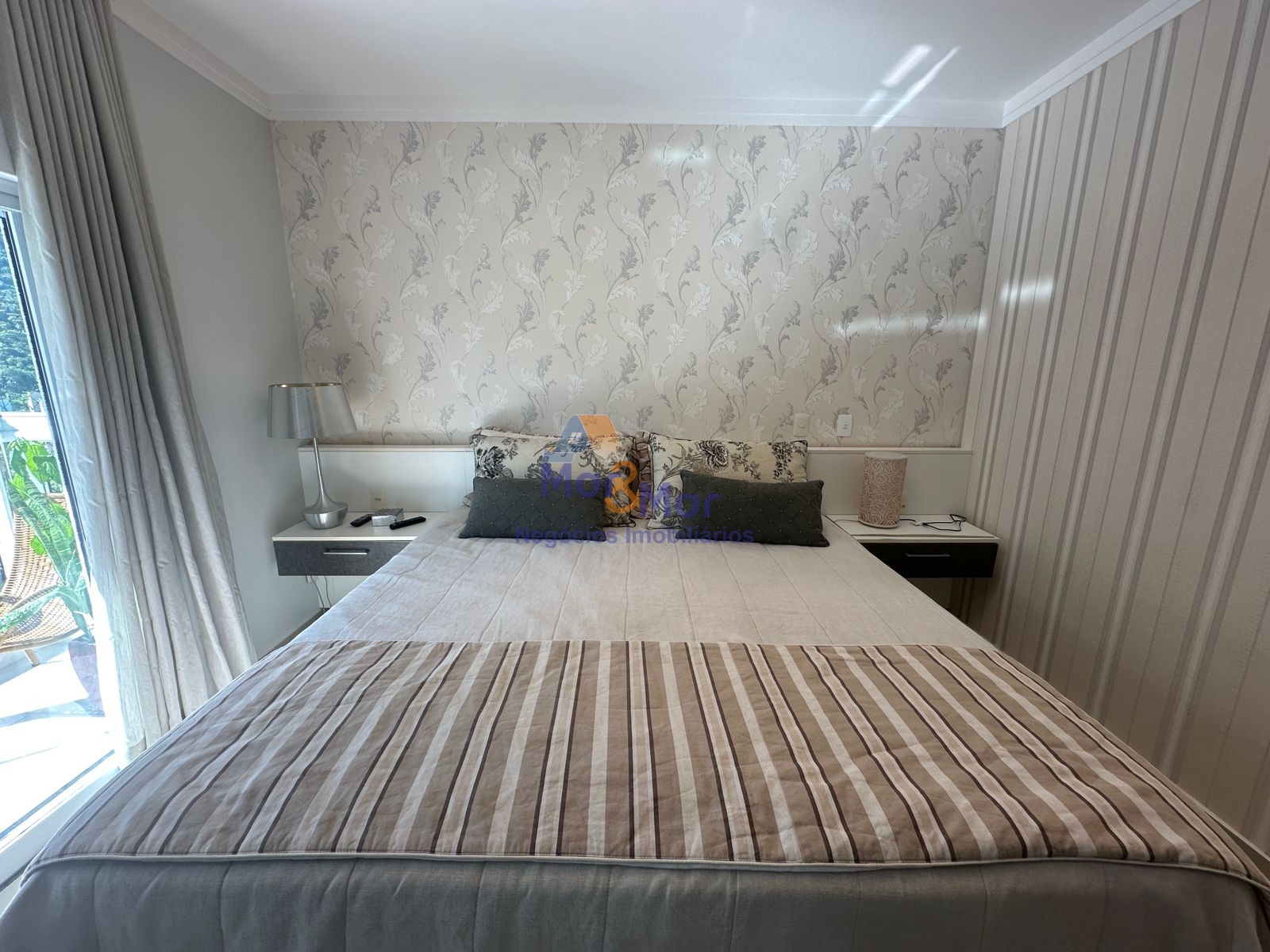 Apartamento Frente ao Mar-3-dormitorios-Enseada