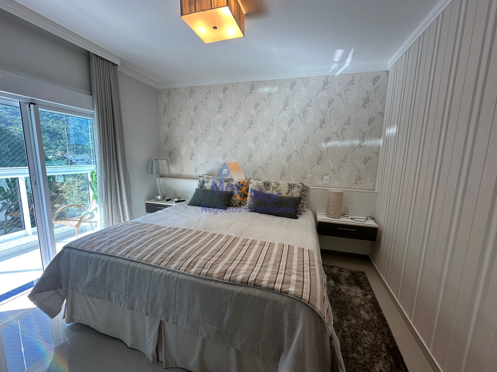 Apartamento Frente ao Mar-3-dormitorios-Enseada