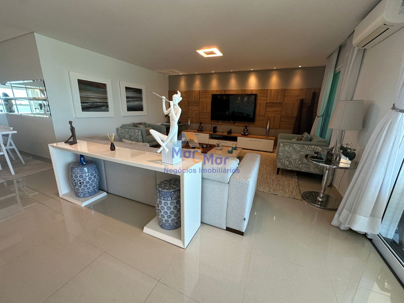 Apartamento Frente ao Mar-3-dormitorios-Enseada