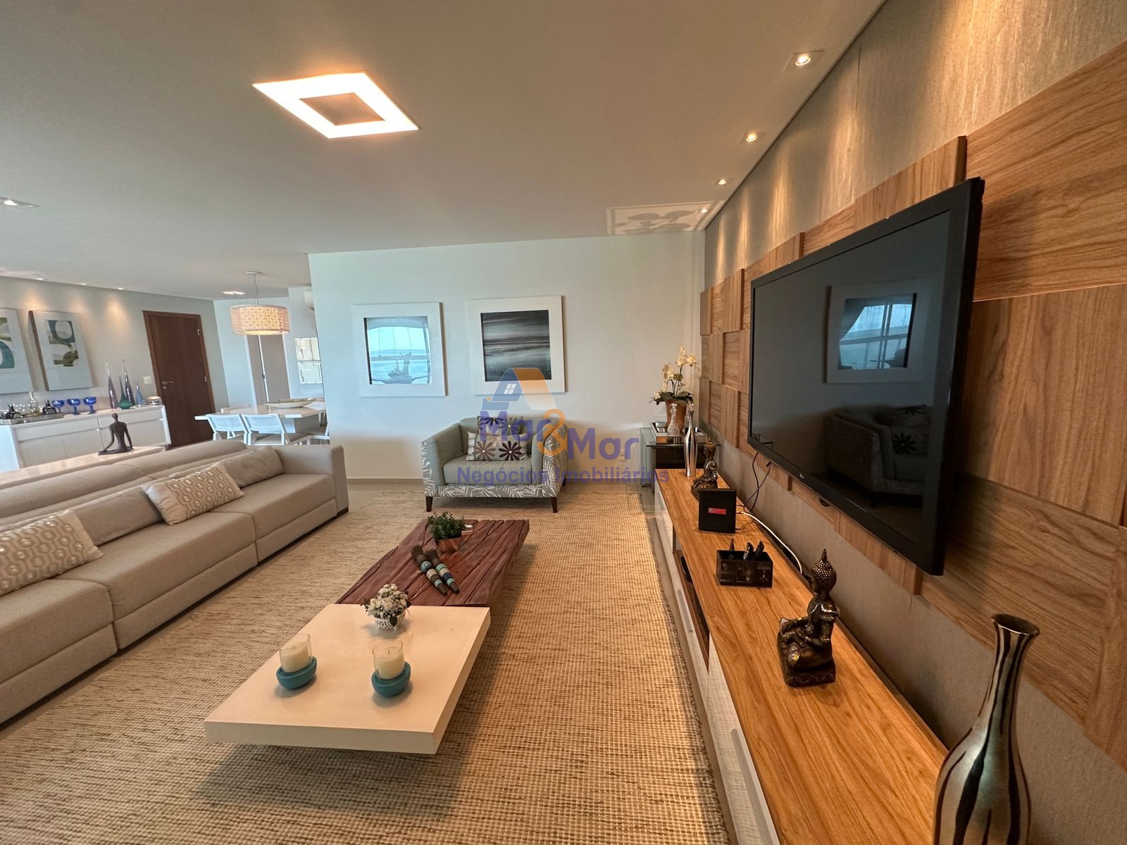Apartamento Frente ao Mar-3-dormitorios-Enseada