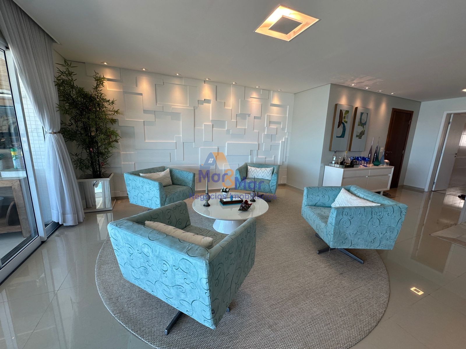 Apartamento Frente ao Mar-3-dormitorios-Enseada