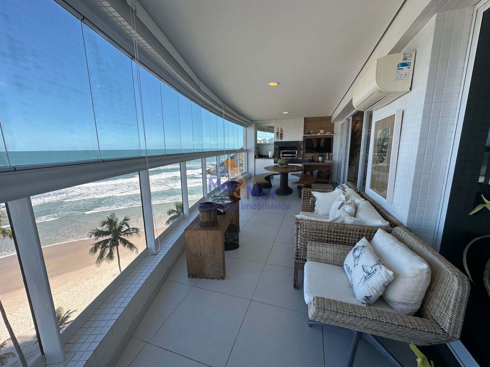 Apartamento Frente ao Mar-3-dormitorios-Enseada