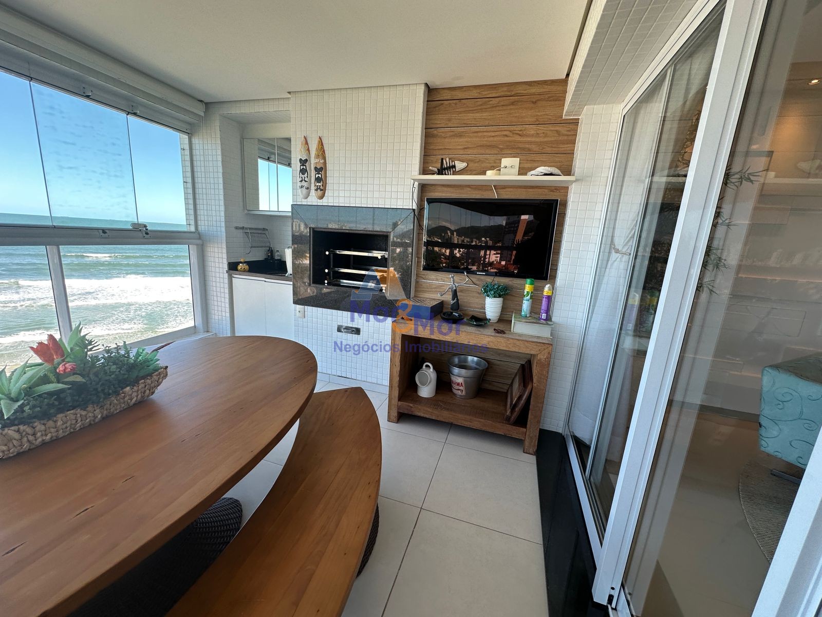 Apartamento Frente ao Mar-3-dormitorios-Enseada
