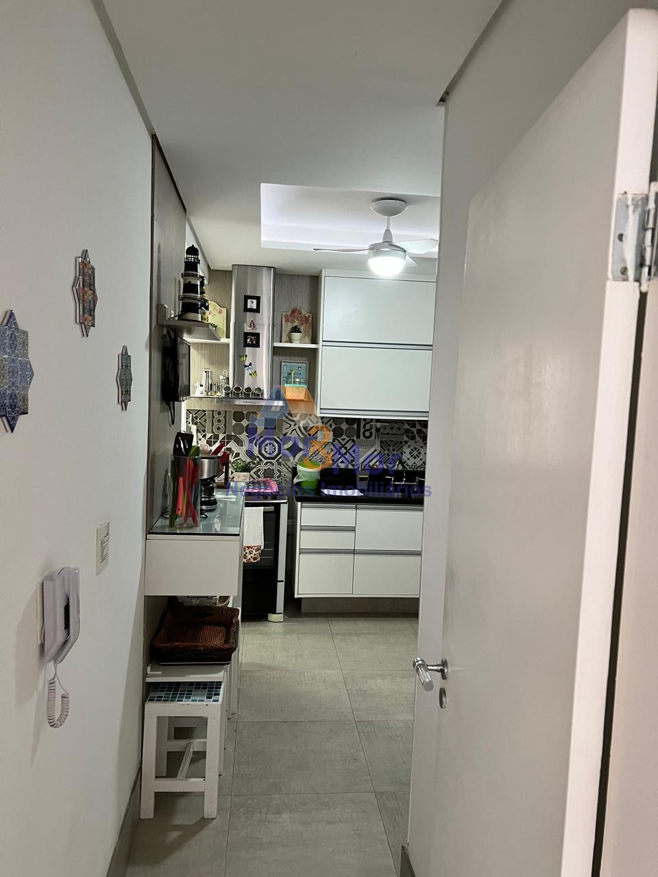 Apartamento na Praia da Enseada, Guarujá - SP