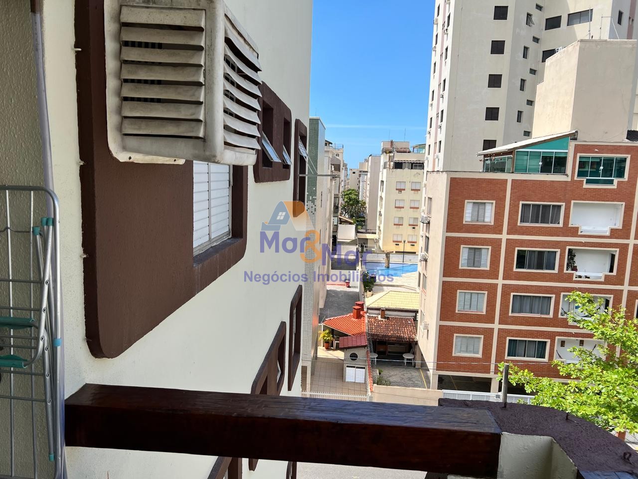 Apartamento na Praia da Enseada, Guarujá - SP