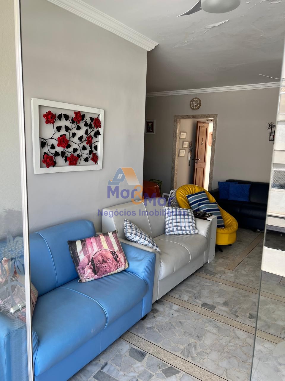 Apartamento na Praia da Enseada, Guarujá - SP