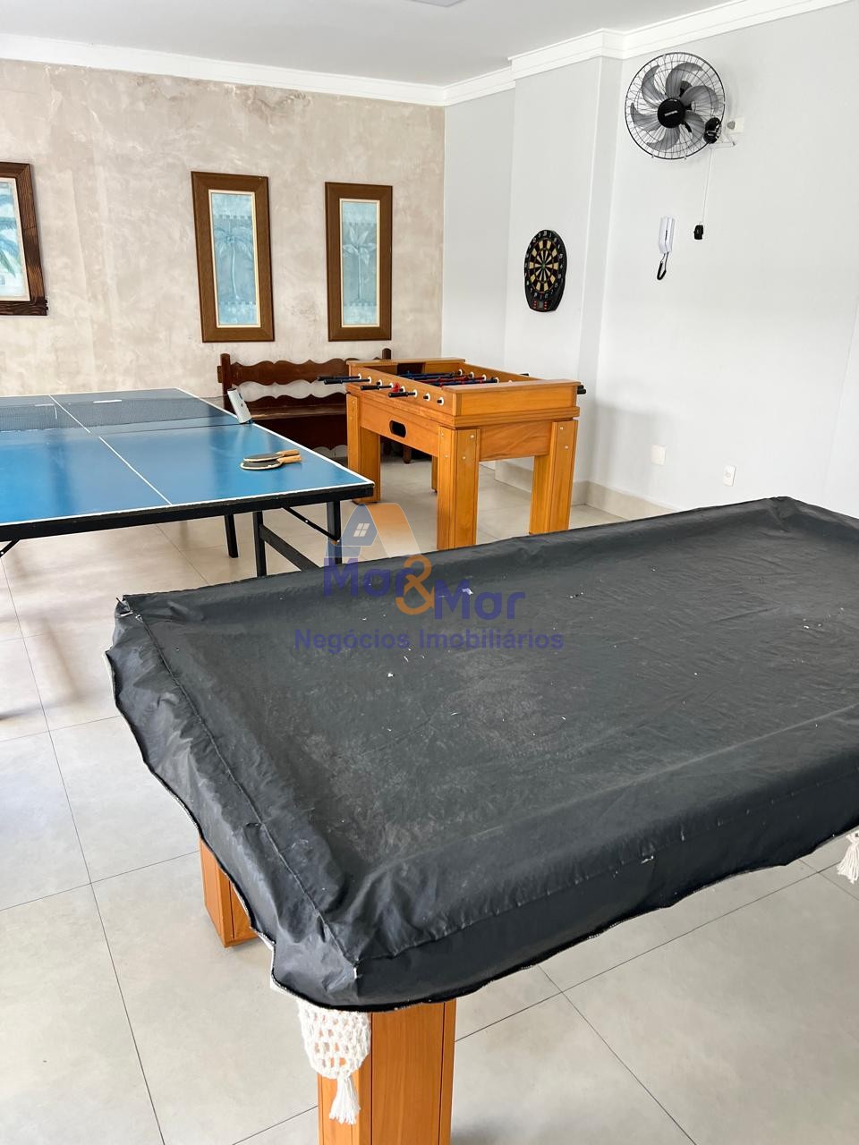 Apartamento na Praia da Enseada, Guarujá - SP