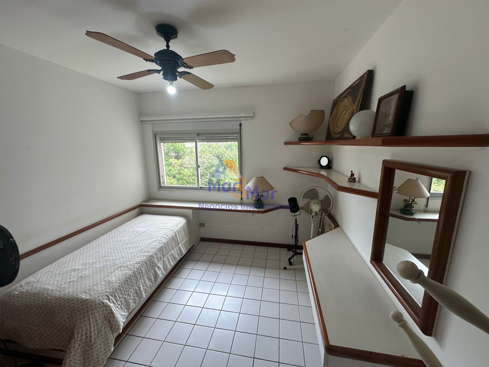 Apartamento Frente ao Mar nas Pitangueiras, Guarujá - SP